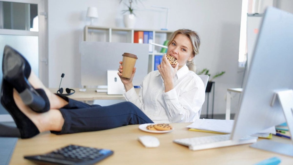 Evaluating And Comparing College Perks Key Factors To Consider